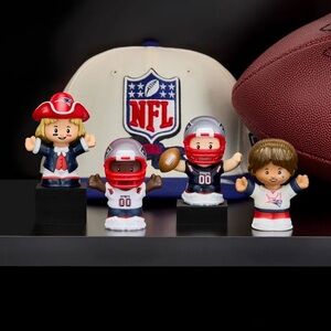 Little People Collector x NFL New England Patriots Set